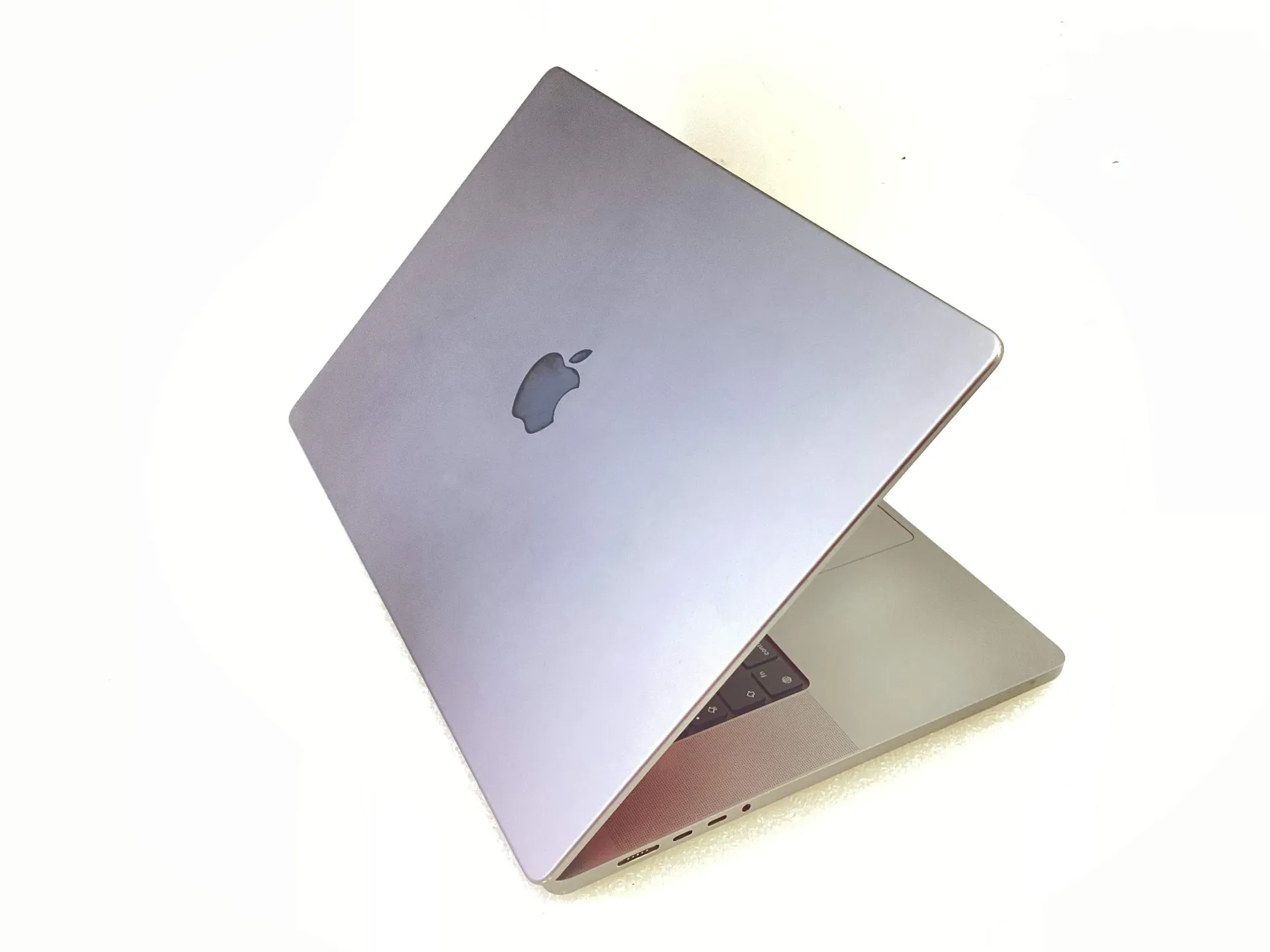 Apple MacBook Pro 15" Touch Bar - A1707 | Mid 2017 | i7 | 16GB |512GB SSD